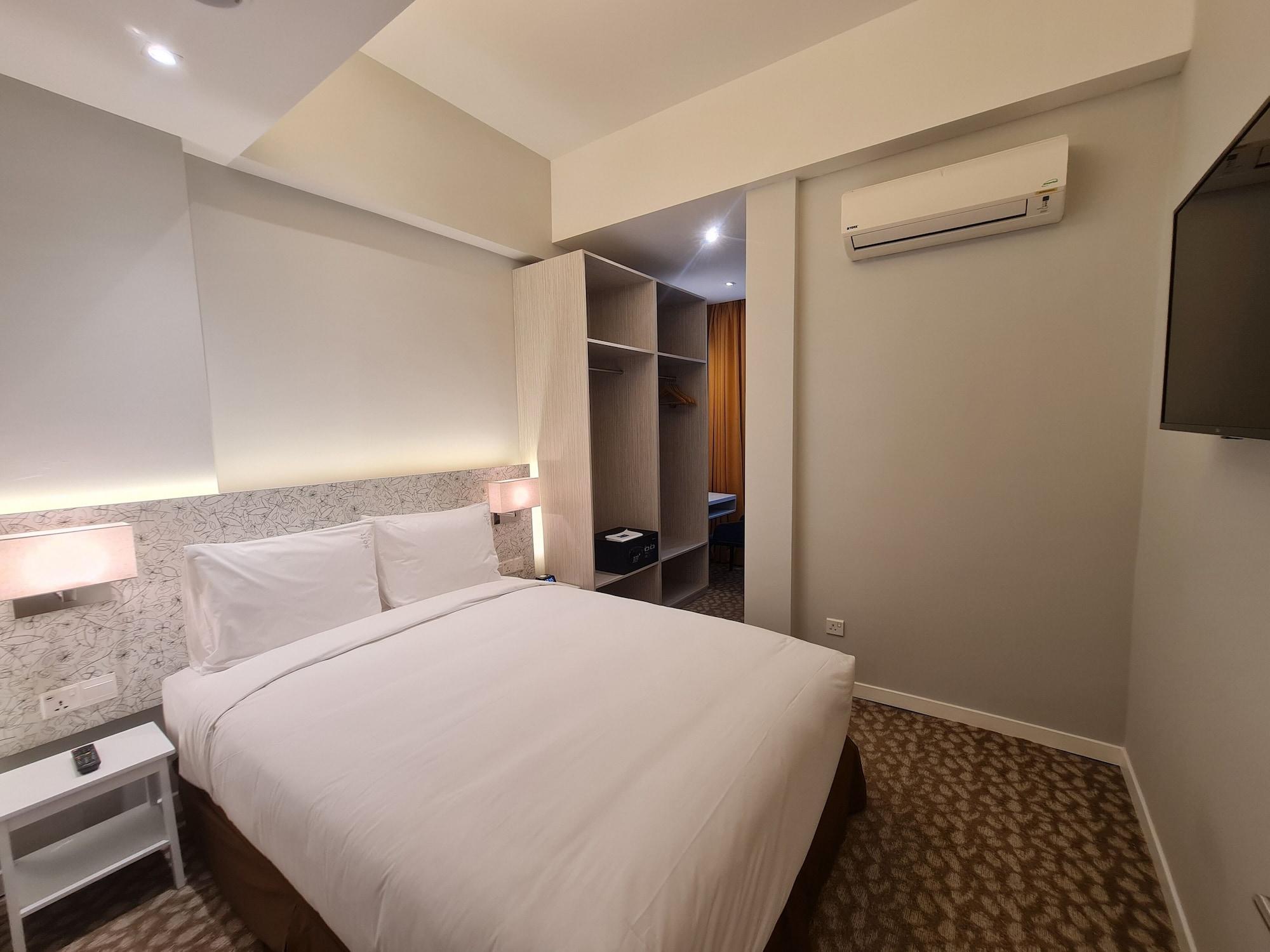Holiday Inn Express & Suites Johor Bahru By Ihg Экстерьер фото