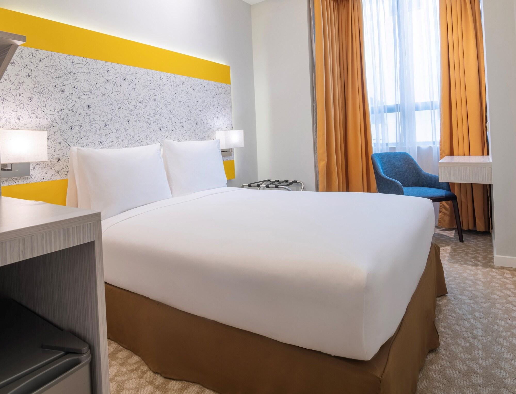 Holiday Inn Express & Suites Johor Bahru By Ihg Экстерьер фото