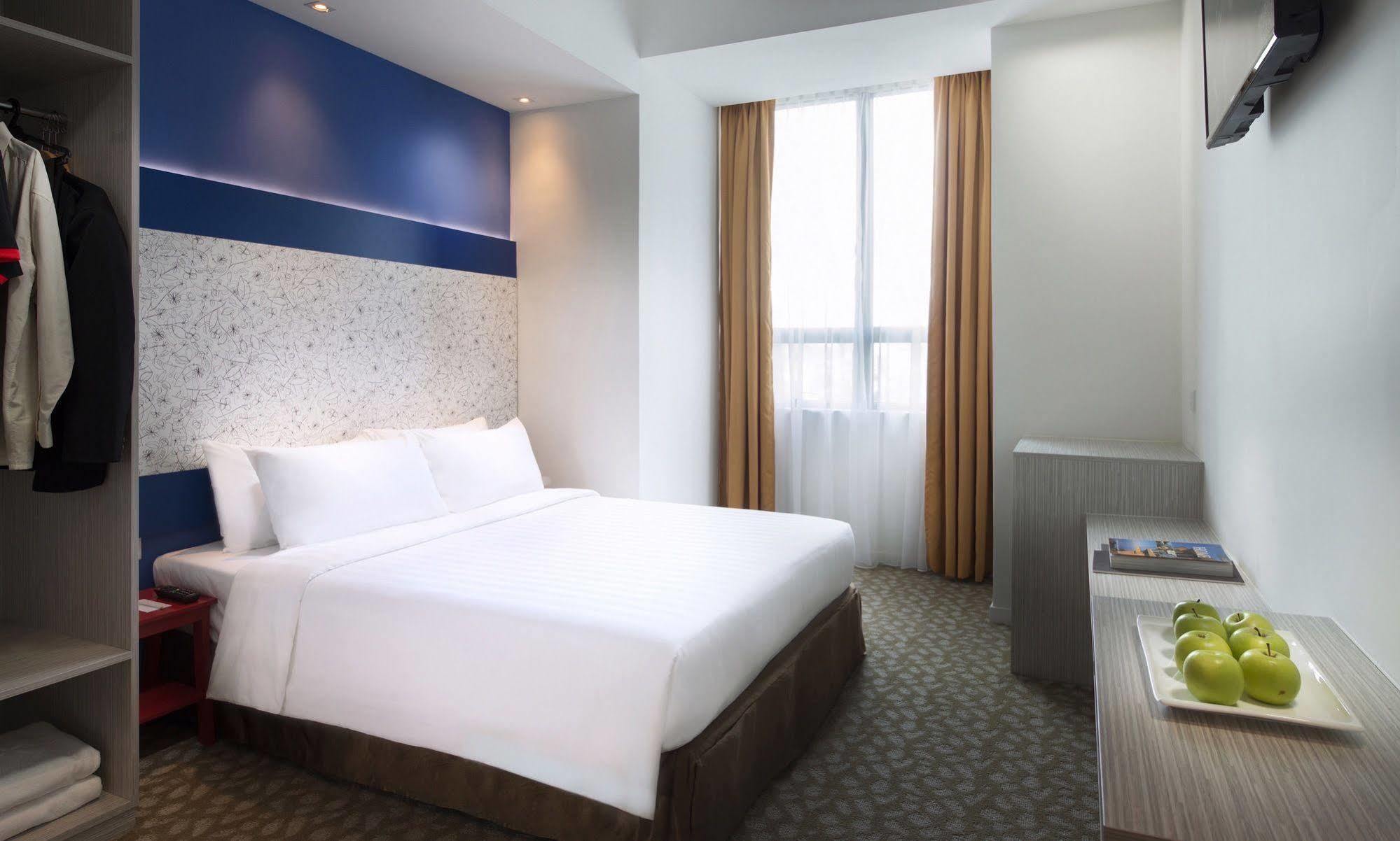 Holiday Inn Express & Suites Johor Bahru By Ihg Экстерьер фото